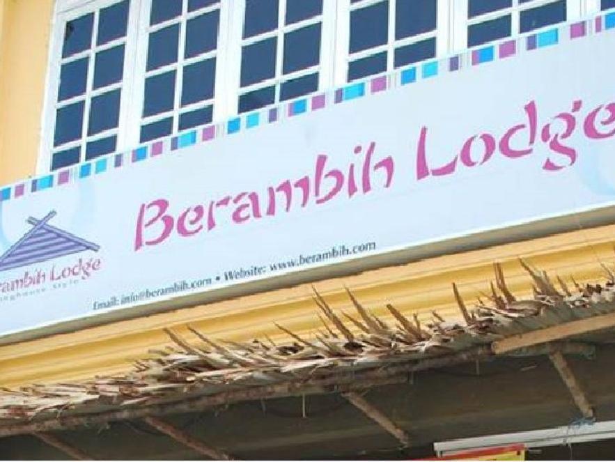 Berambih Lodge Kuching Kültér fotó